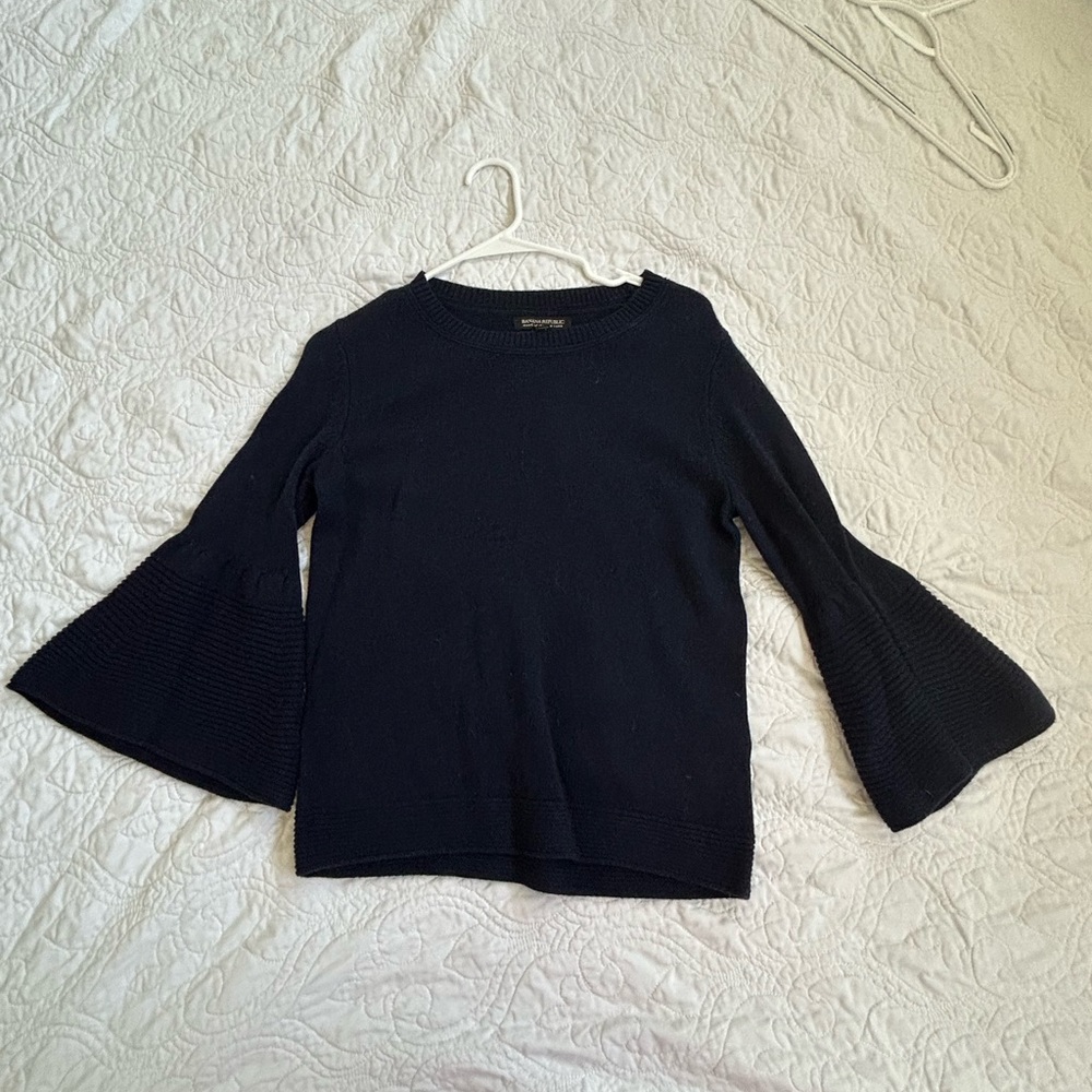 Banana republic bell sleeve top